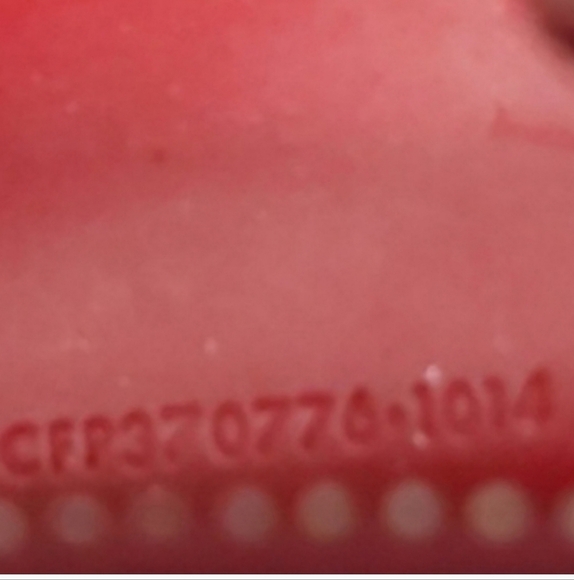 YSL Zippy WALLET - Picture 10 of 12